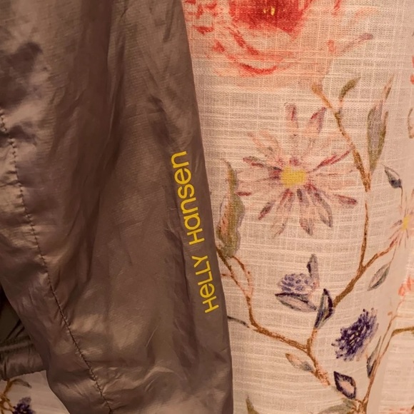 Jacket - Picture 3 of 6